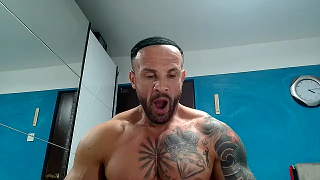 Snapshot of Magnificmuscles89 chatting on September 30, 2025, 1:16 pm Magnificmuscles89 online show from September 30, 2025, 1:16 pm