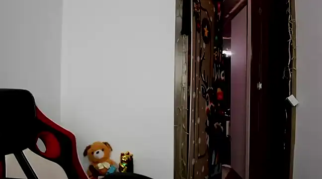 Snapshot of Sweet-Suck69 chatting on December 28, 2024, 8:47 pm Sweet-Suck69 online show from December 28, 2024, 8:47 pm