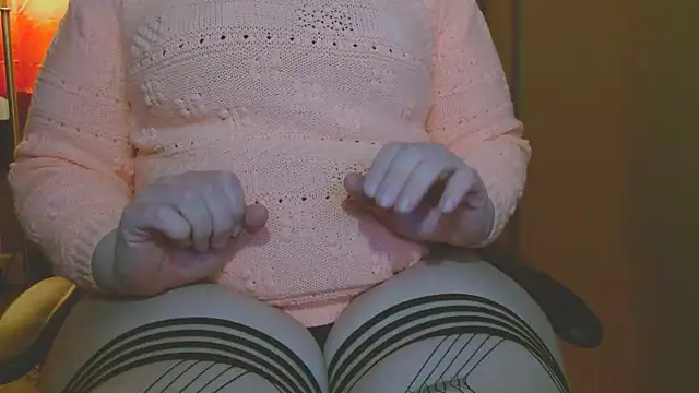 Snapshot of cosmicjones chatting on March 21, 2025, 9:56 am cosmicjones online show from March 21, 2025, 9:56 am