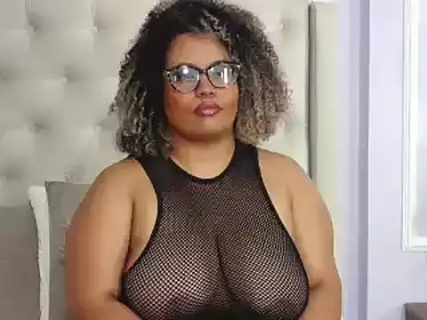 Snapshot of SammyHank chatting on January 3, 2025, 2:43 am SammyHank online show from January 3, 2025, 2:43 am