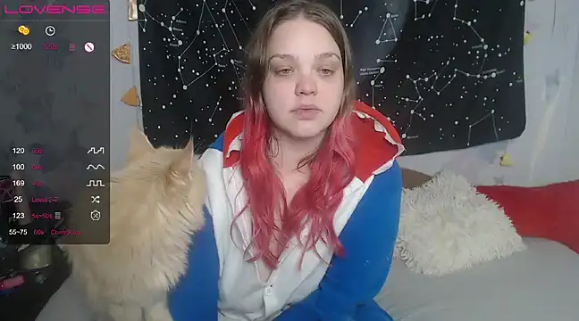 Snapshot of darling_tony chatting on December 8, 2024, 11:40 pm darling tony online show from December 8, 2024, 11:40 pm