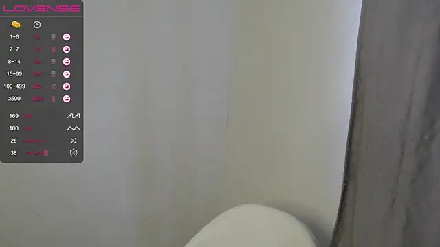 Snapshot of darling_tony chatting on September 18, 2025, 11:56 am darling tony online show from September 18, 2025, 11:56 am