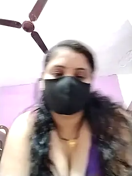 Snapshot of Ruksar-Pathan chatting on January 14, 2025, 7:21 pm Ruksar-Pathan online show from January 14, 2025, 7:21 pm