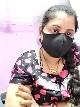 Snapshot of Ruksar-Pathan chatting on January 25, 2025, 7:39 pm Ruksar-Pathan online show from January 25, 2025, 7:39 pm