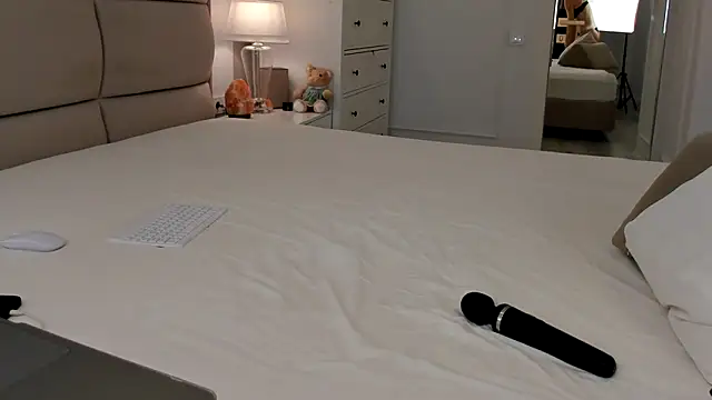 Snapshot of Jacky_Lucky chatting on February 23, 2025, 9:16 pm Jacky Lucky online show from February 23, 2025, 9:16 pm