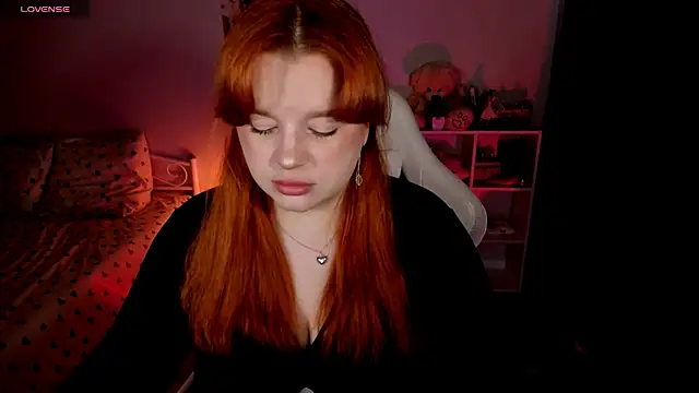 Snapshot of _Lisa_x chatting on October 9, 2025, 12:47 pm  Lisa x online show from October 9, 2025, 12:47 pm