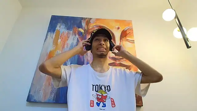 Snapshot of TomyMosterCock chatting on December 24, 2024, 11:22 pm TomyMosterCock online show from December 24, 2024, 11:22 pm