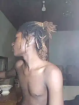 Snapshot of Naughty_Ratty chatting on January 31, 2025, 2:17 pm Naughty Ratty online show from January 31, 2025, 2:17 pm