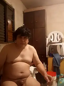 Snapshot of Claudiop2061 chatting on October 6, 2025, 1:25 am Claudiop2061 online show from October 6, 2025, 1:25 am