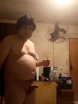 Snapshot of Claudiop2061 chatting on October 15, 2025, 8:42 pm Claudiop2061 online show from October 15, 2025, 8:42 pm