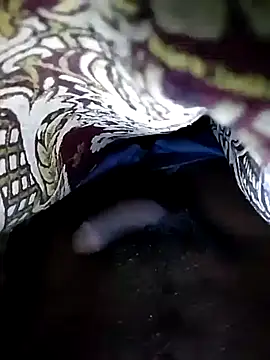 Snapshot of Sweety_Tamil_boy chatting on December 28, 2024, 8:36 pm Sweety Tamil boy online show from December 28, 2024, 8:36 pm