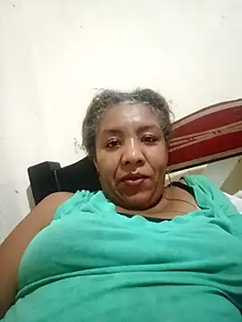 Snapshot of Surreyaa chatting on December 10, 2024, 2:38 am Surreyaa online show from December 10, 2024, 2:38 am