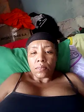 Snapshot of Surreyaa chatting on September 20, 2025, 7:15 pm Surreyaa online show from September 20, 2025, 7:15 pm