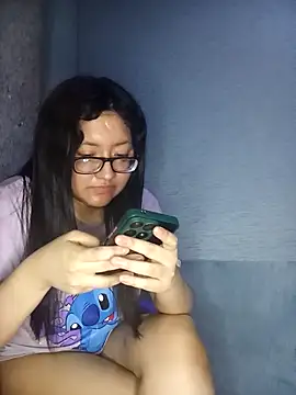 Snapshot of ladygmusic chatting on October 2, 2025, 5:20 pm ladygmusic online show from October 2, 2025, 5:20 pm