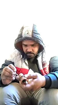 Snapshot of ListedLoin chatting on January 24, 2025, 6:35 am ListedLoin online show from January 24, 2025, 6:35 am