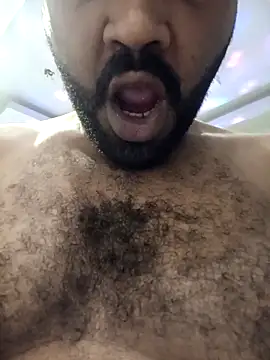 Snapshot of ListedLoin chatting on March 5, 2025, 9:16 am ListedLoin online show from March 5, 2025, 9:16 am