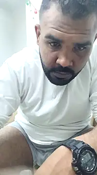 Snapshot of ListedLoin chatting on March 18, 2025, 6:48 pm ListedLoin online show from March 18, 2025, 6:48 pm