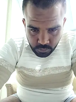 Snapshot of ListedLoin chatting on March 21, 2025, 10:28 am ListedLoin online show from March 21, 2025, 10:28 am