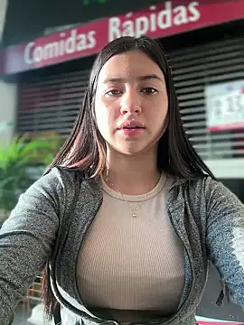 Snapshot of VAL_PRINCESS chatting on December 14, 2024, 9:56 pm VAL PRINCESS online show from December 14, 2024, 9:56 pm