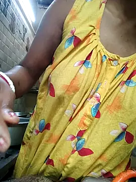 Snapshot of Bengoli--bhabhi chatting on February 27, 2025, 1:38 am Bengoli--bhabhi online show from February 27, 2025, 1:38 am