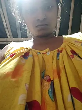 Snapshot of Bengoli--bhabhi chatting on March 4, 2025, 3:33 am Bengoli--bhabhi online show from March 4, 2025, 3:33 am