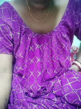 Snapshot of Bengoli--bhabhi chatting on October 22, 2025, 1:33 pm Bengoli--bhabhi online show from October 22, 2025, 1:33 pm