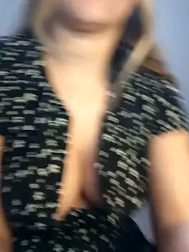 Snapshot of afrodizyak chatting on March 1, 2025, 7:37 pm afrodizyak online show from March 1, 2025, 7:37 pm