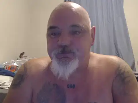 Snapshot of Newfiesausage1972 chatting on December 29, 2024, 6:38 pm Newfiesausage1972 online show from December 29, 2024, 6:38 pm