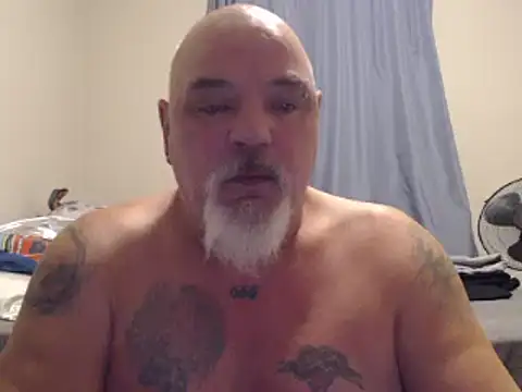 Snapshot of Newfiesausage1972 chatting on December 30, 2024, 11:04 am Newfiesausage1972 online show from December 30, 2024, 11:04 am