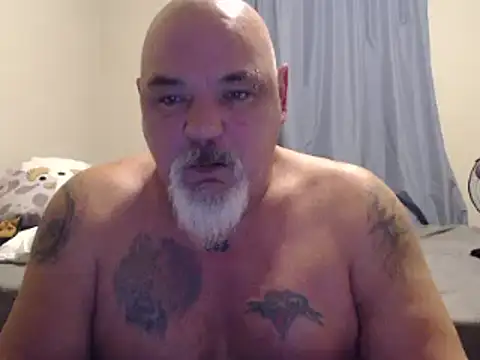 Snapshot of Newfiesausage1972 chatting on January 4, 2025, 12:27 pm Newfiesausage1972 online show from January 4, 2025, 12:27 pm