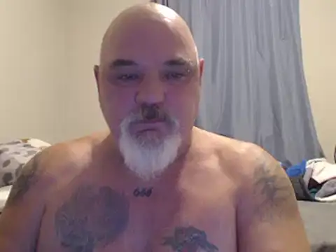 Snapshot of Newfiesausage1972 chatting on January 5, 2025, 10:40 pm Newfiesausage1972 online show from January 5, 2025, 10:40 pm