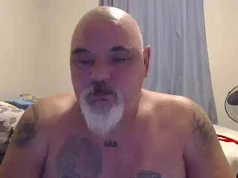 Snapshot of Newfiesausage1972 chatting on January 7, 2025, 9:25 pm Newfiesausage1972 online show from January 7, 2025, 9:25 pm