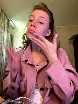 Snapshot of meanexx chatting on September 17, 2025, 8:38 am meanexx online show from September 17, 2025, 8:38 am