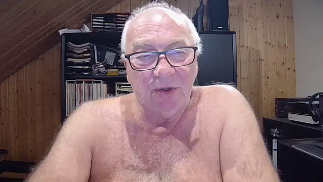 biggandybig online show from September 28, 2025, 2:17 am