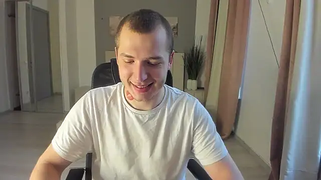 Snapshot of HARDIN_STEWART chatting on February 22, 2025, 10:40 am HARDIN STEWART online show from February 22, 2025, 10:40 am