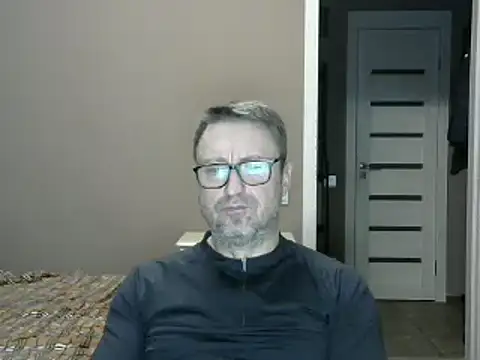 Snapshot of HarrySnake chatting on December 25, 2024, 5:05 pm HarrySnake online show from December 25, 2024, 5:05 pm