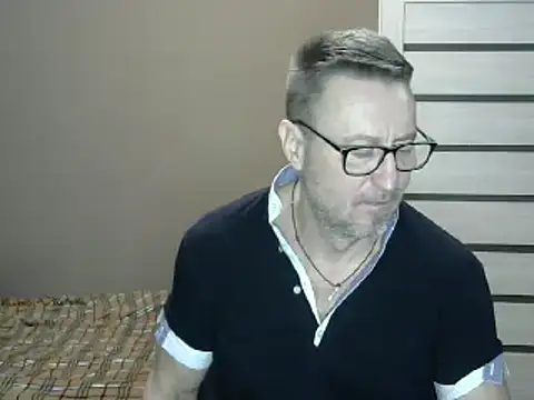 Snapshot of HarrySnake chatting on December 31, 2024, 4:46 pm HarrySnake online show from December 31, 2024, 4:46 pm