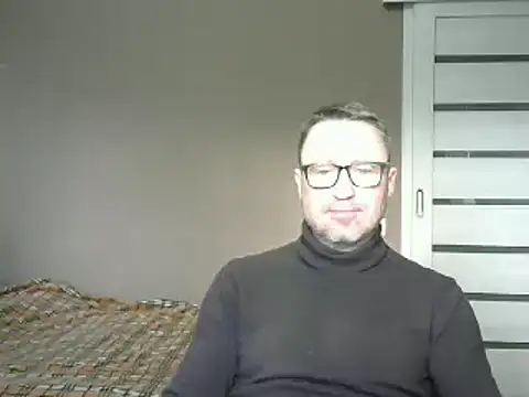 Snapshot of HarrySnake chatting on February 12, 2025, 7:34 am HarrySnake online show from February 12, 2025, 7:34 am