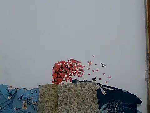 Snapshot of sparkling_queen chatting on December 18, 2024, 8:31 am sparkling queen online show from December 18, 2024, 8:31 am