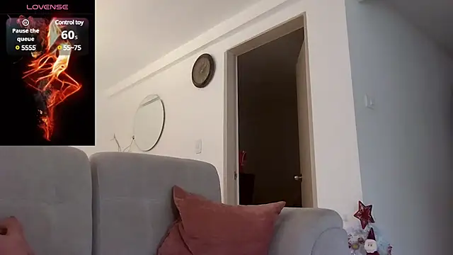 Snapshot of saramartinez1000 chatting on December 2, 2024, 6:10 pm saramartinez1000 online show from December 2, 2024, 6:10 pm