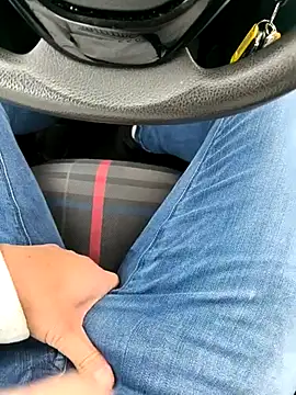 Snapshot of onbifeet chatting on February 19, 2025, 9:17 am onbifeet online show from February 19, 2025, 9:17 am