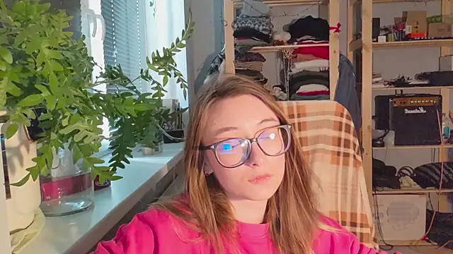 Snapshot of monlight__dana chatting on February 20, 2025, 1:08 pm monlight  dana online show from February 20, 2025, 1:08 pm