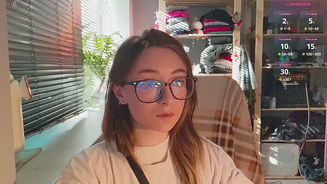 Snapshot of monlight__dana chatting on March 17, 2025, 1:29 pm monlight  dana online show from March 17, 2025, 1:29 pm