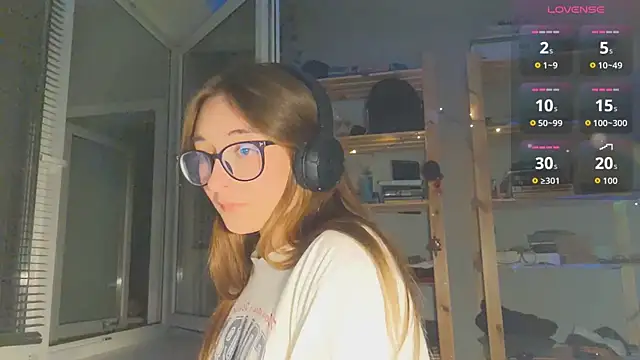 Snapshot of monlight__dana chatting on September 12, 2025, 7:03 pm monlight  dana online show from September 12, 2025, 7:03 pm