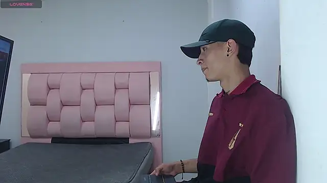 Snapshot of Smith_maicol chatting on November 8, 2025, 9:46 pm Smith maicol online show from November 8, 2025, 9:46 pm