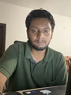 Snapshot of indianhotche chatting on October 3, 2025, 8:17 pm indianhotche online show from October 3, 2025, 8:17 pm