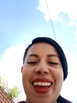 Snapshot of _andrea30 chatting on January 9, 2025, 2:18 pm  andrea30 online show from January 9, 2025, 2:18 pm
