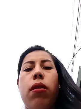Snapshot of _andrea30 chatting on January 21, 2025, 11:35 am  andrea30 online show from January 21, 2025, 11:35 am