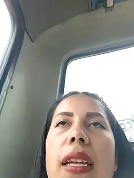 Snapshot of _andrea30 chatting on February 7, 2025, 6:34 pm  andrea30 online show from February 7, 2025, 6:34 pm