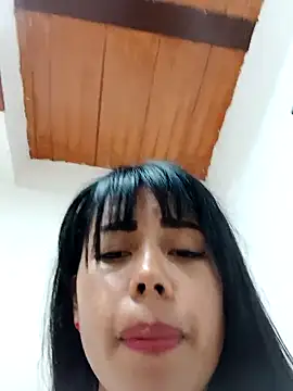 Snapshot of _andrea30 chatting on March 4, 2025, 3:48 pm  andrea30 online show from March 4, 2025, 3:48 pm